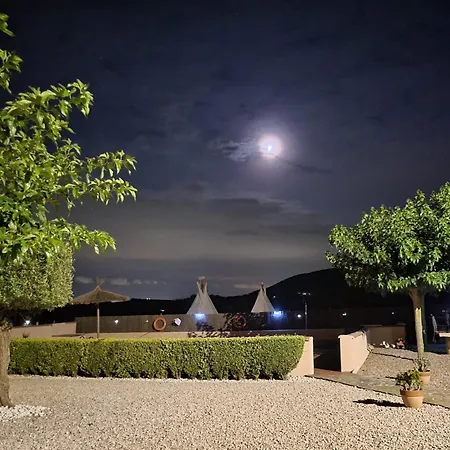 Masia Con Encanto Parar Y Desconectar